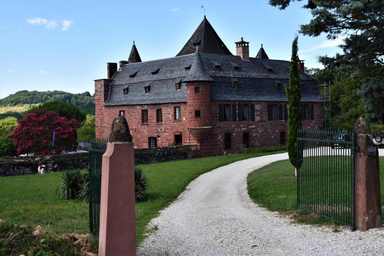 Vila Maison Avec Patio Dans Le Centre Historique Terrasson Exteriér fotografie